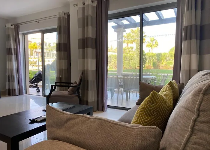 빌라 Pine Hills 빌라모라