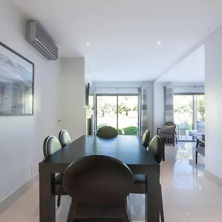 Pine Hills Villa