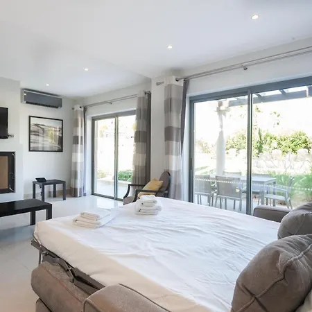 Villa Pine Hills *